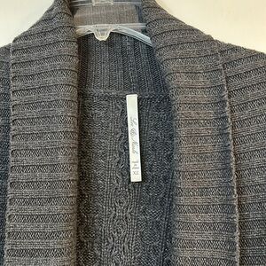Leo & Nicole dark grey /gray cable knit long open cardigan sweater, size XL